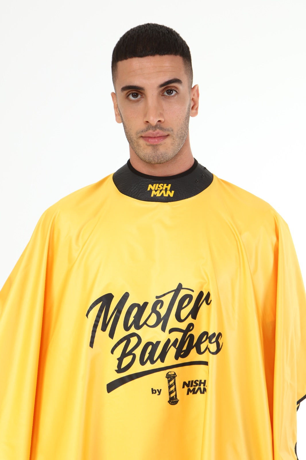 Capa NISHMAN One Cape Yellow Box (cuello neopreno) AMARILLA